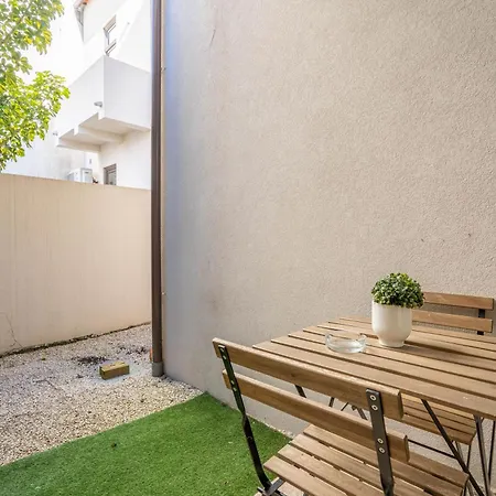 Historic: 1br W/ Private Patio By Lovelystay Διαμέρισμα Πόρτο